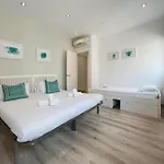 Penthouse With Amazing Terrace, 9p 3bd Apartment